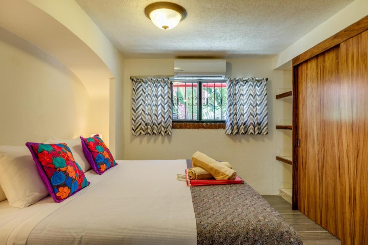 Zonaz Boutique Hotel Puerto Vallarta Exterior photo